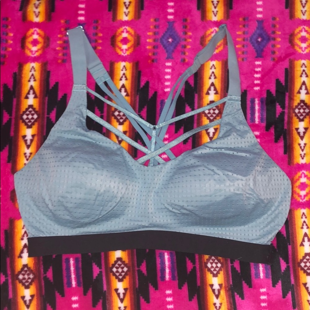 Vs sport breathable bra
